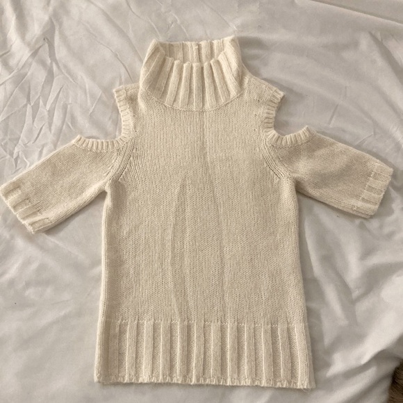 Express Winter Winter White Cold Shoulder Sweater - Picture 4 of 8